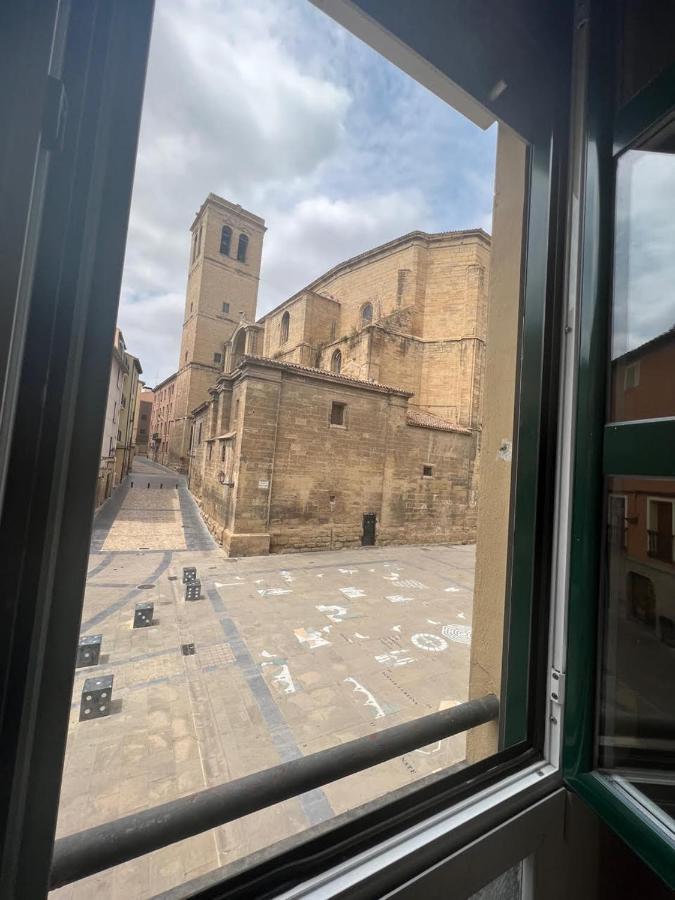 Santiago Tower Aire Ac Casco Antiguo By Apartamentos لوغرونيو المظهر الخارجي الصورة