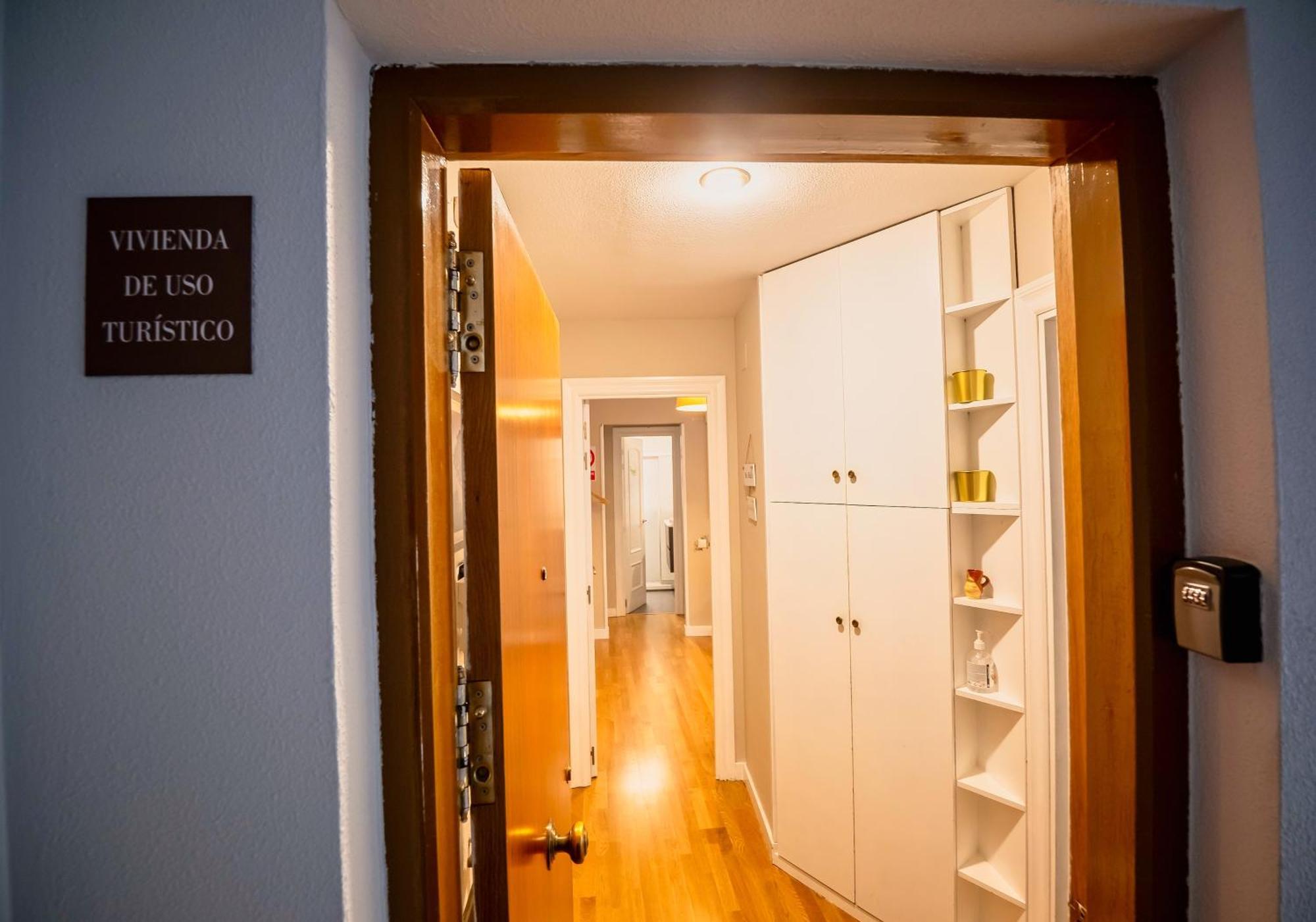 Santiago Tower Aire Ac Casco Antiguo By Apartamentos لوغرونيو المظهر الخارجي الصورة